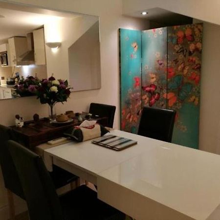 Lovet Homestay London Exteriör bild